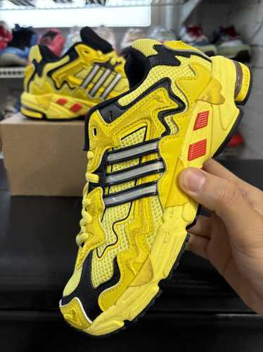 Adidas Adidas X Bad Bunny Resposne CL “Yellow” 202