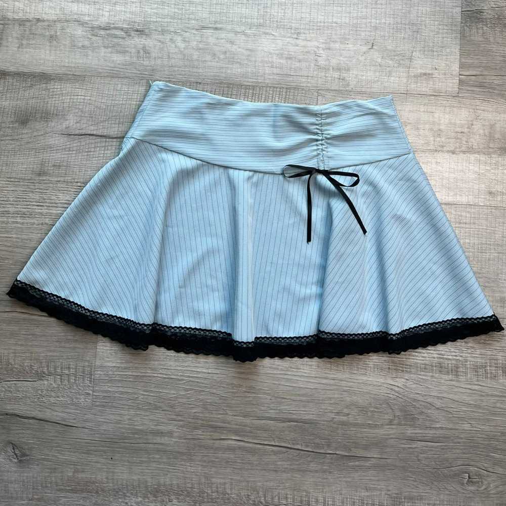 2000s Vintage Blue Pinstripe Mini Skirt - image 2