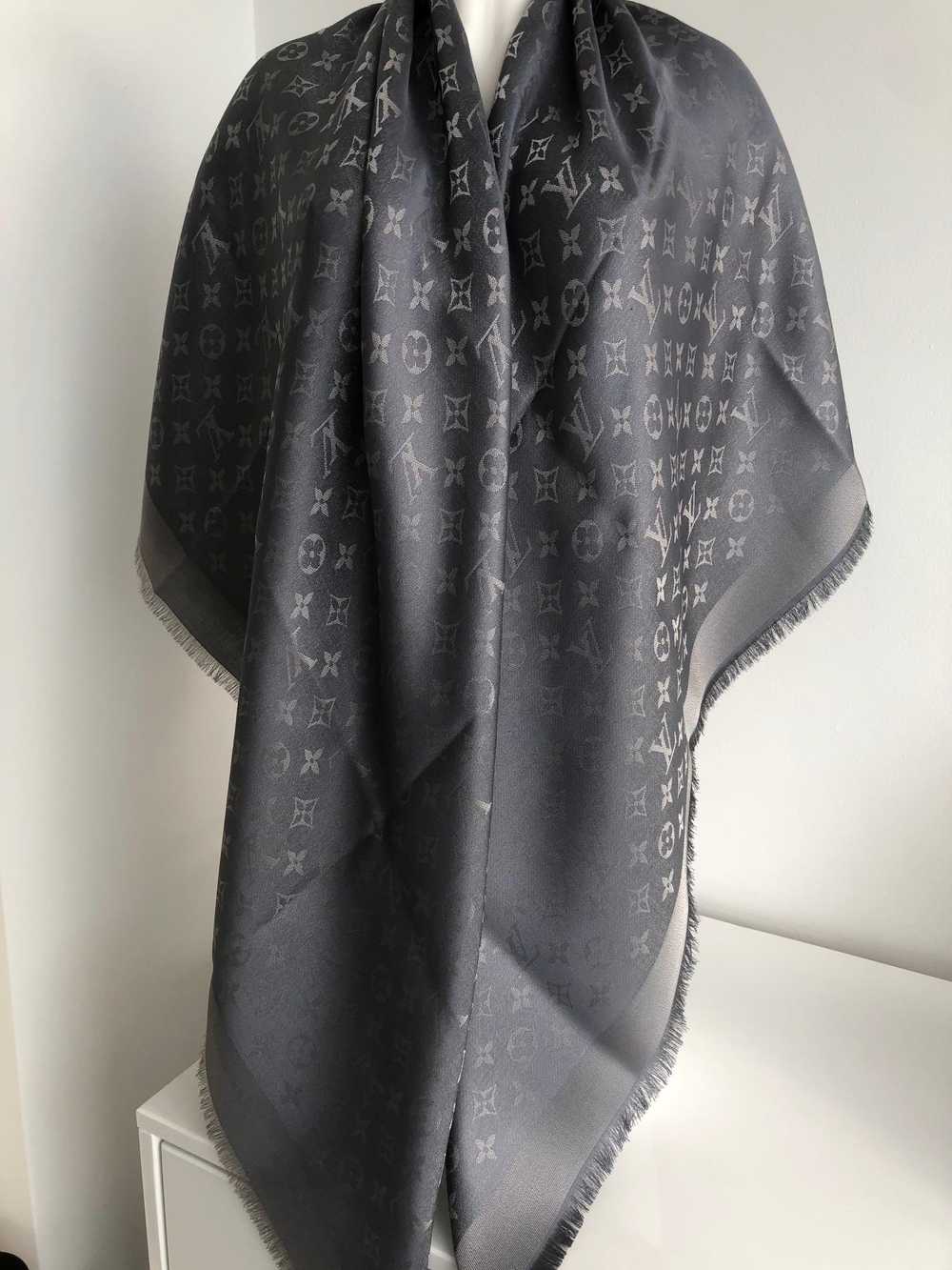 Product Details Louis Vuitton Grey Monogram Shawl - image 3