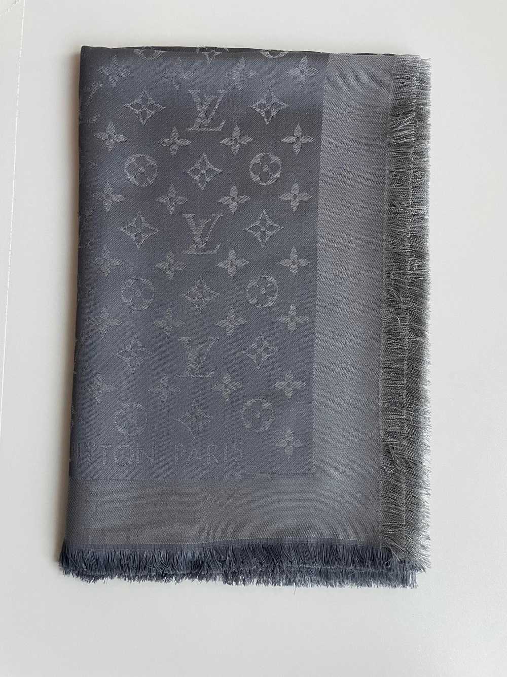 Product Details Louis Vuitton Grey Monogram Shawl - image 4