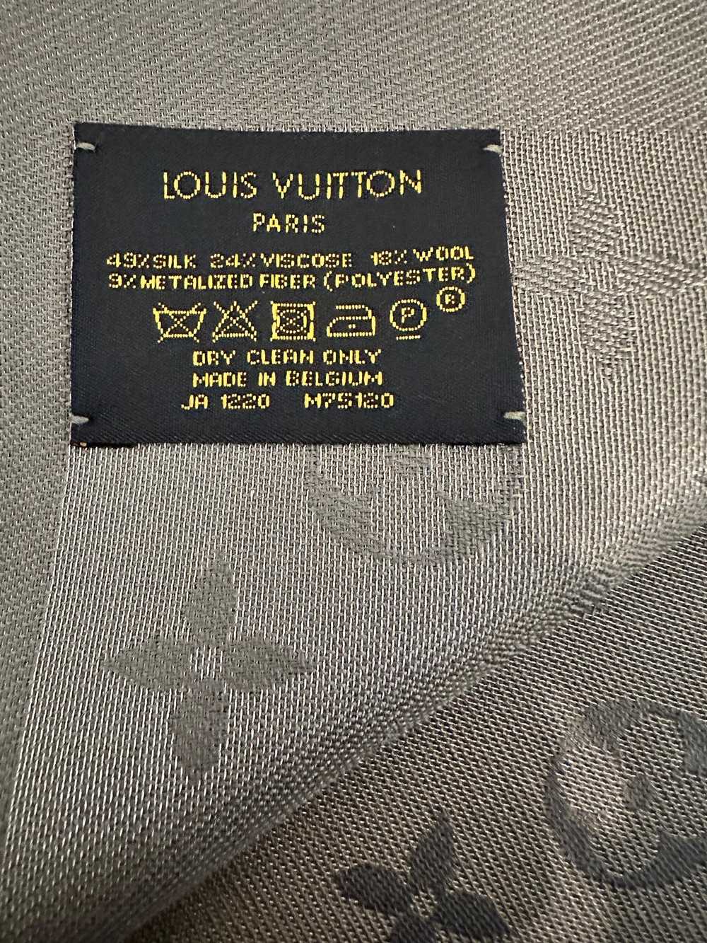 Product Details Louis Vuitton Grey Monogram Shawl - image 6