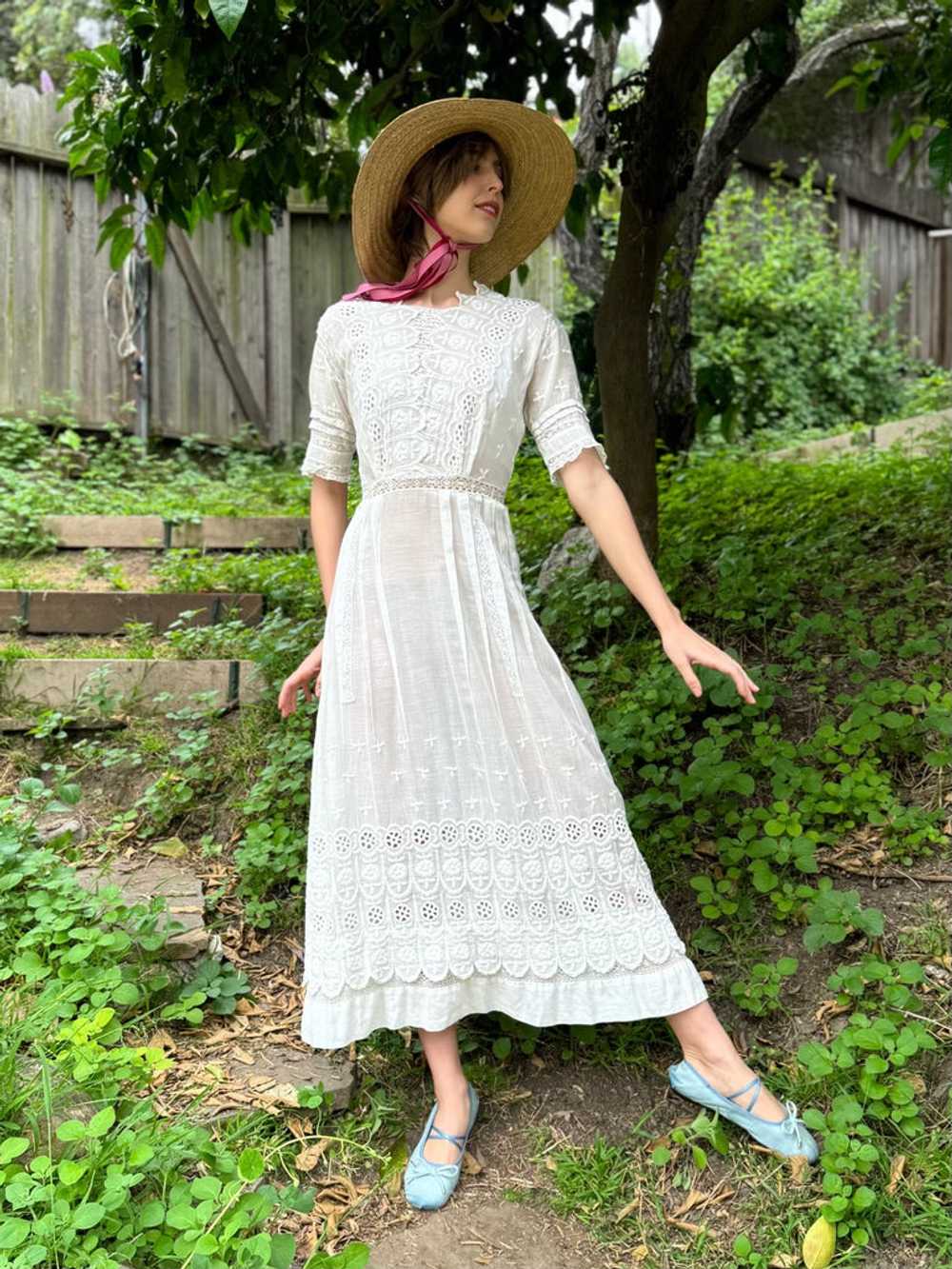 The Maya Dress - Vintage white cotton Victorian h… - image 2