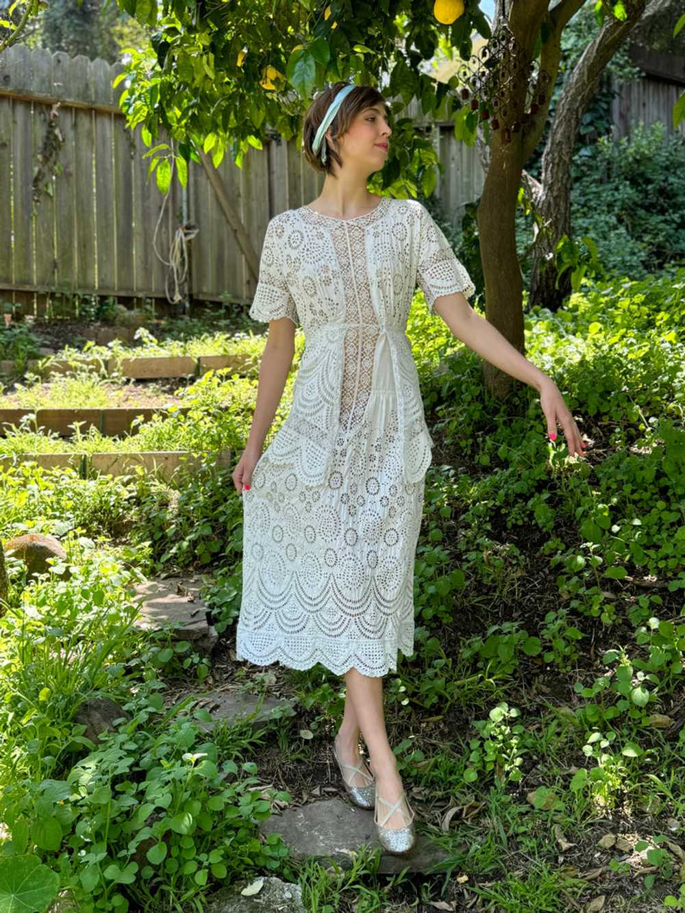 The Thea Dress - Vintage white cotton Victorian s… - image 7