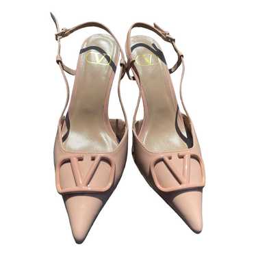 Valentino Garavani VLogo patent leather heels
