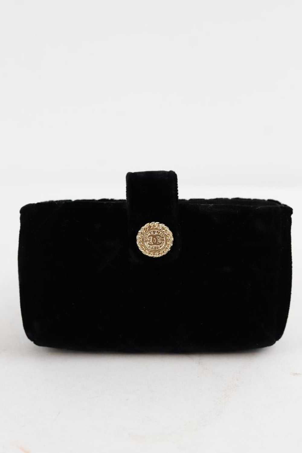 Circular Clothing Porte-monnaie en velours Chanel… - image 2