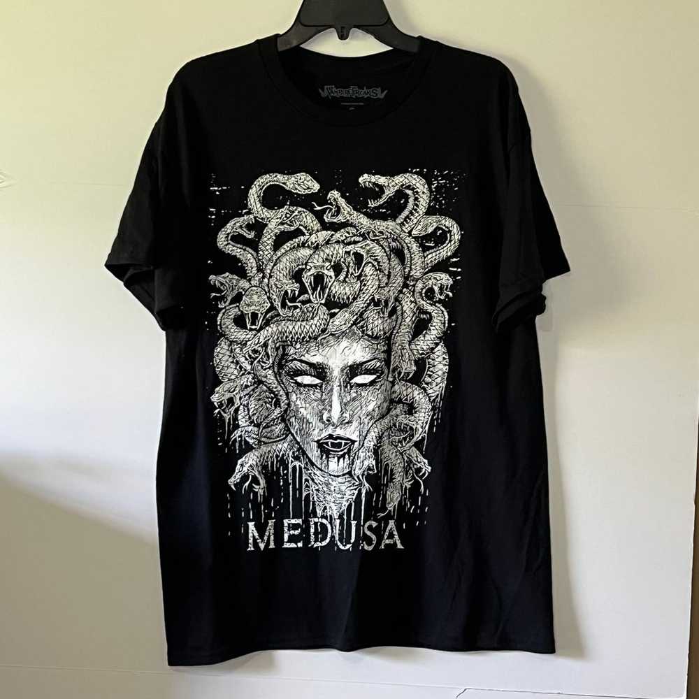 Vampire Freaks Medusa Head T-shirt by Spencers Si… - image 1