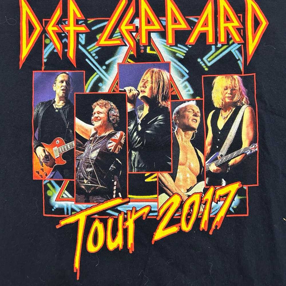 Def Leppard 2017 Tour Shirt - image 3