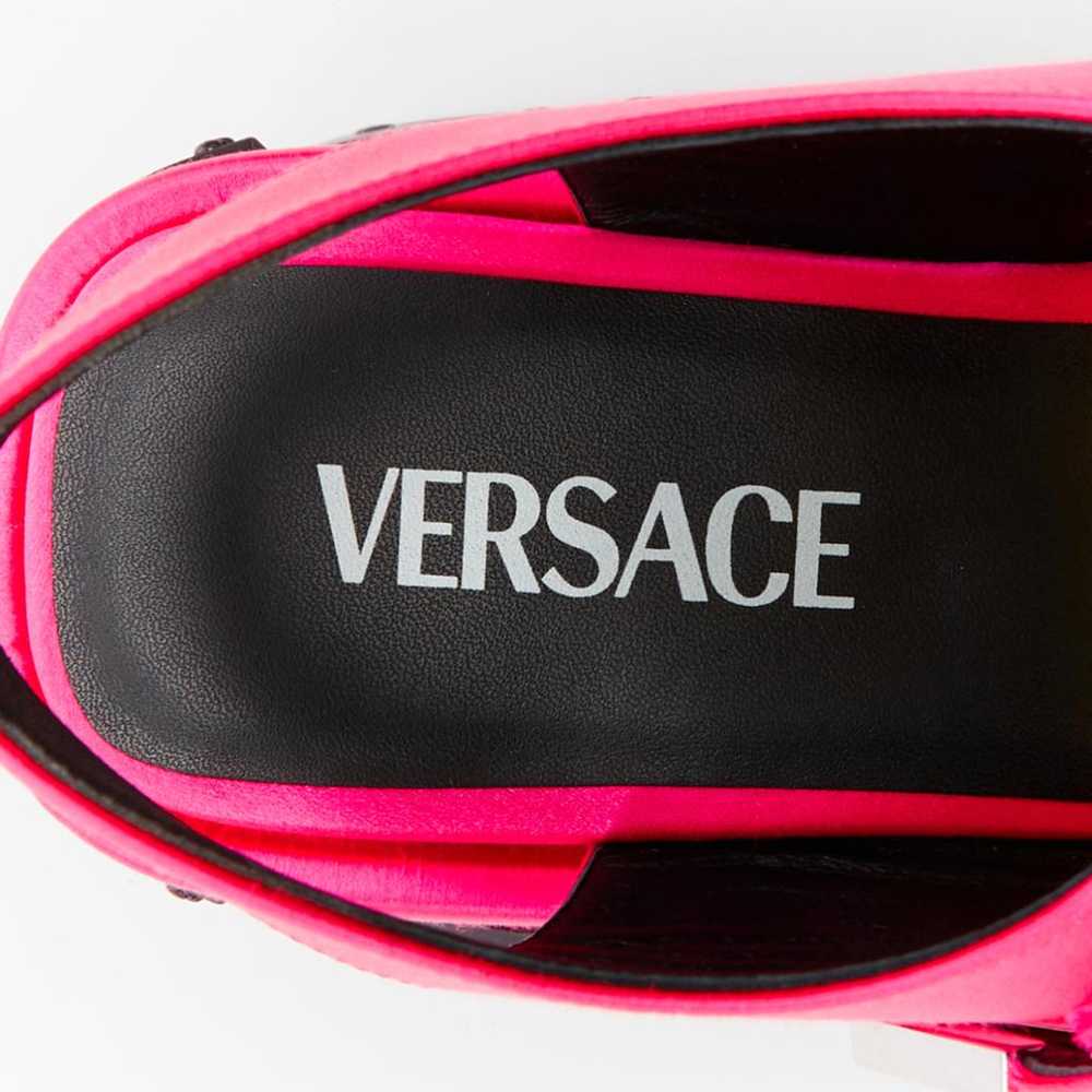 Versace Cloth flip flops - image 10