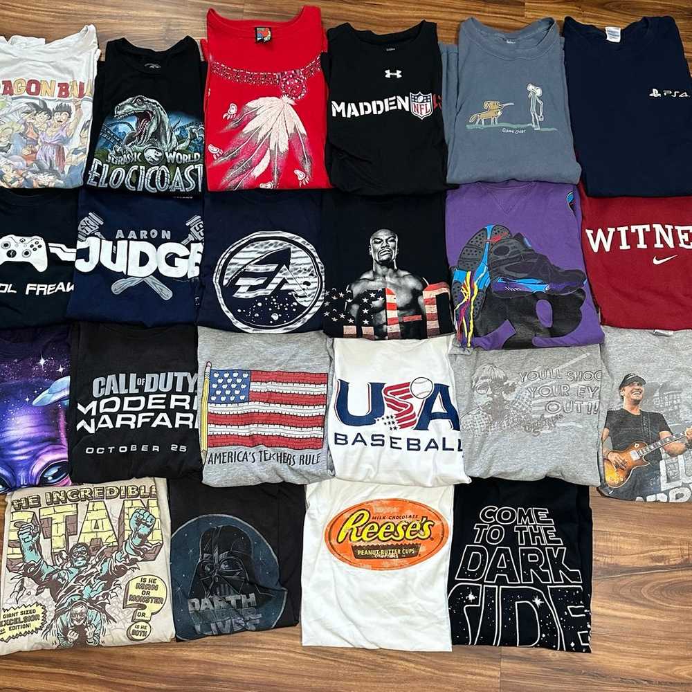 Vintage / Y2K T Shirt Lot Size Small to 4XL - image 1