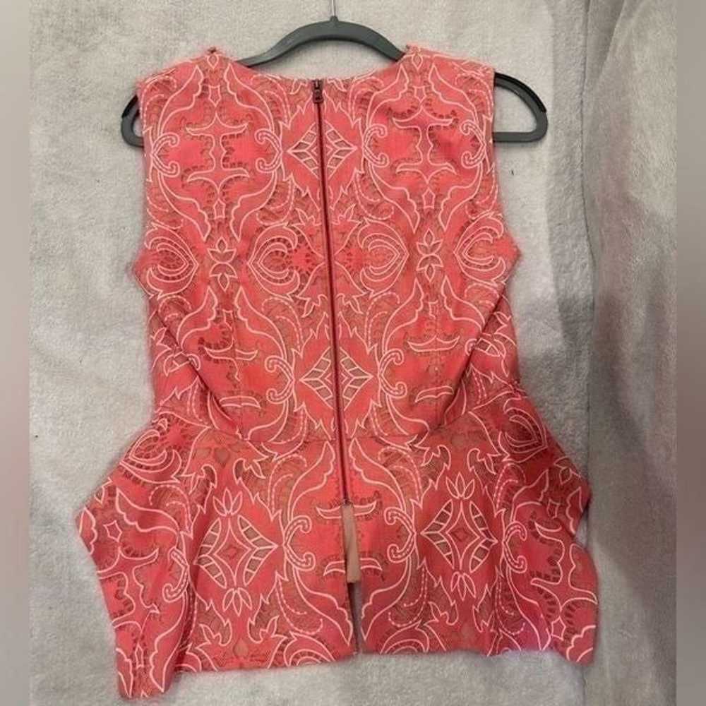 BCBG MAXAZRIA TOP WOMENS SIZE S PINK AND TAN - image 2
