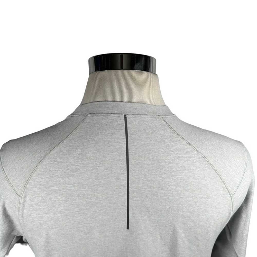 Lululemon Lulumon Surge Pullover Long Sleeve Acti… - image 3