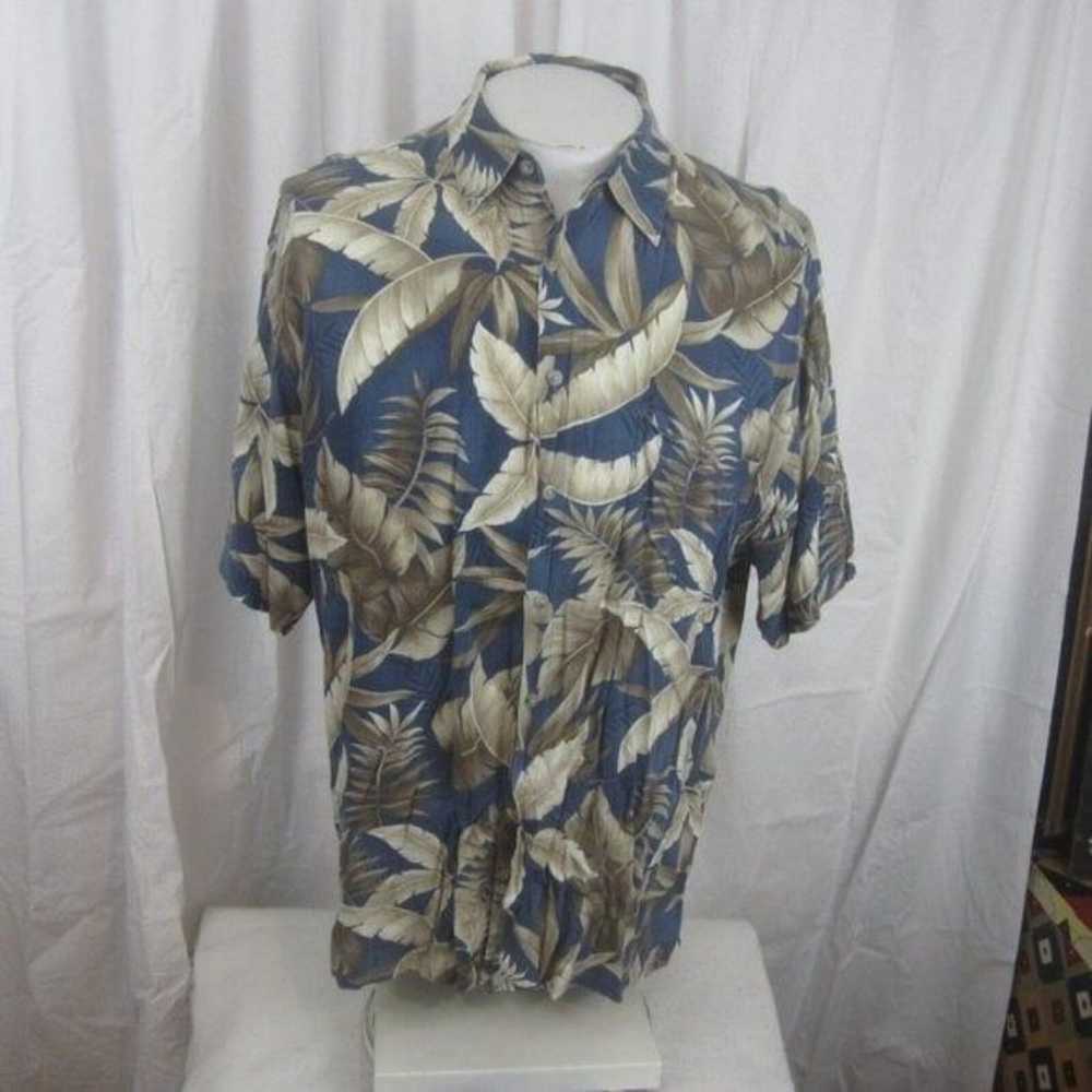 Pierre Cardin vtg Men Hawaiian camp shirt p2p 24 … - image 3