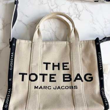 MARC JACOBS Authentic The Tote Bag size Medium