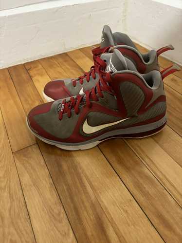 Nike Lebron 9 “Ohio State” SZ.12