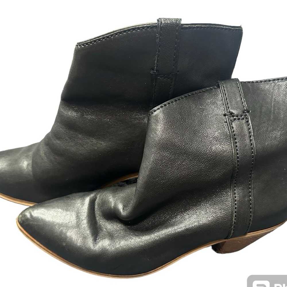 Frye women's leather black ankle booties size 9 G… - image 3