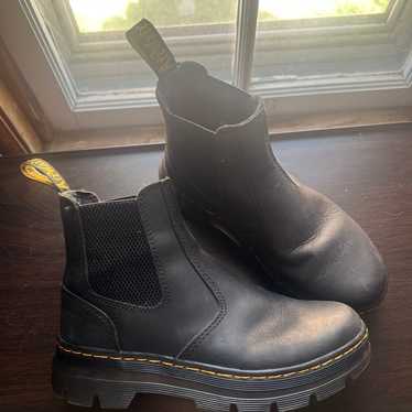 WOMEN'S DR. MARTENS EMBURY CHELSEA BOOTS