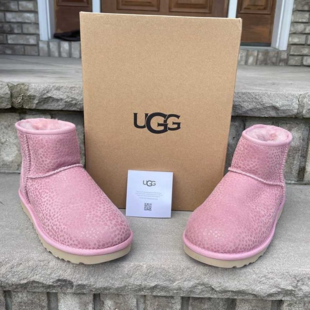 NEW UGG CLASSIC MINI BOOT Pink Sparkles 8 Women's… - image 1