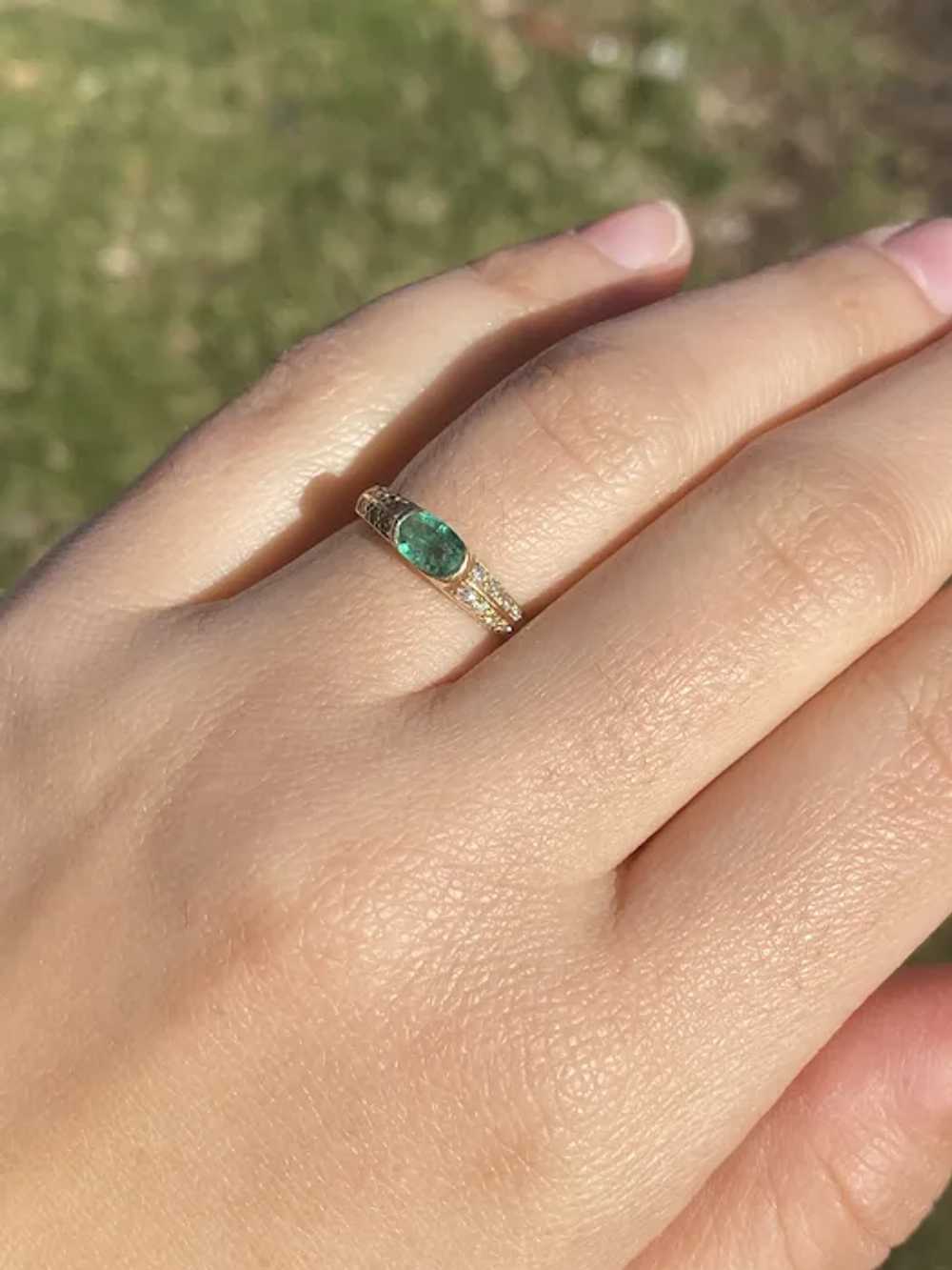 Natural Emerald and Diamond Ring in Yellow Gold - image 8