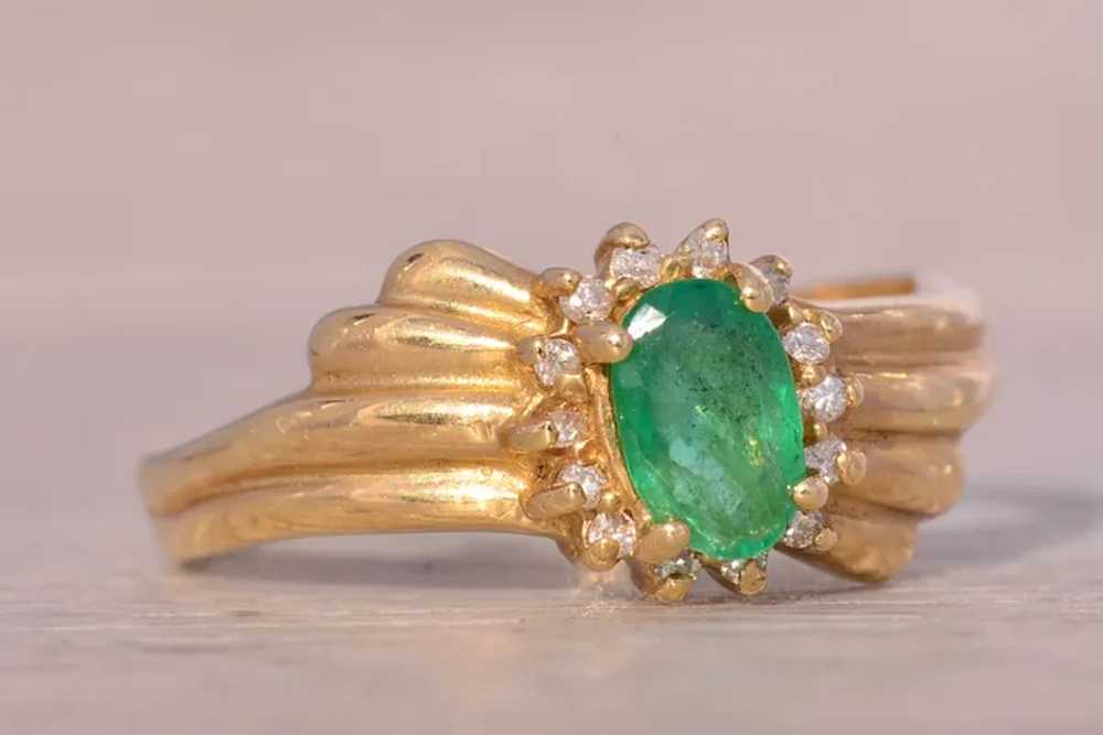 Vintage Natural Emerald Ring in Yellow Gold with … - image 5