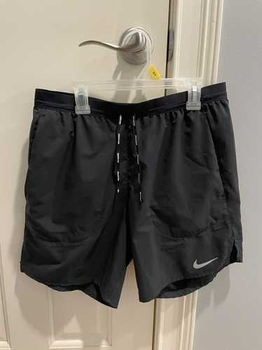 Nike Nike Flex Stride Running shorts small 7”