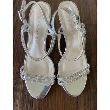 Caparros Women's Size 10, Silver Strappy Heels
