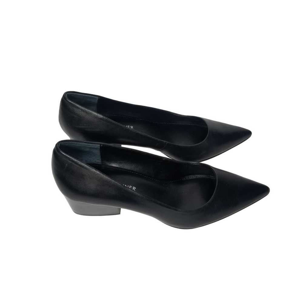 Donald J Pliner Anni Leather Pointed Toe Low Bloc… - image 6