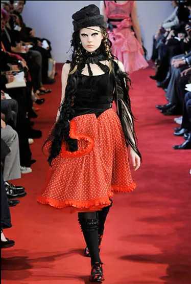 2008 F/W COMME des GARCONS heart dress