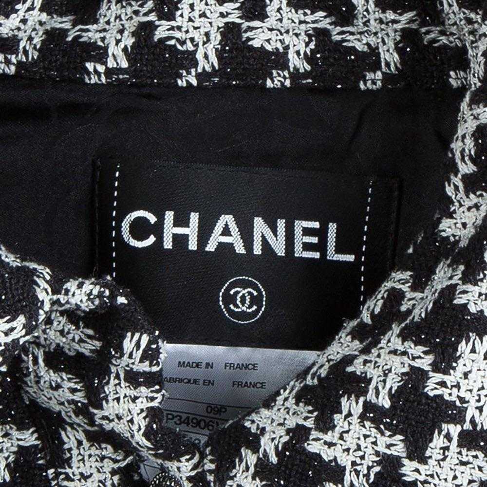 Product Details Chanel Black and White Houndstoot… - image 7