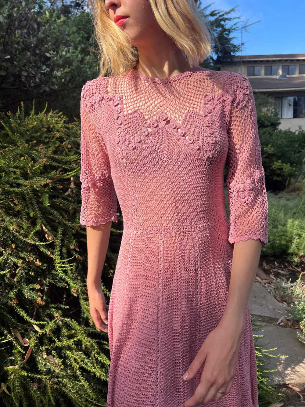 The Cezanne Dress - Vintage 1970s pink crochet la… - image 4