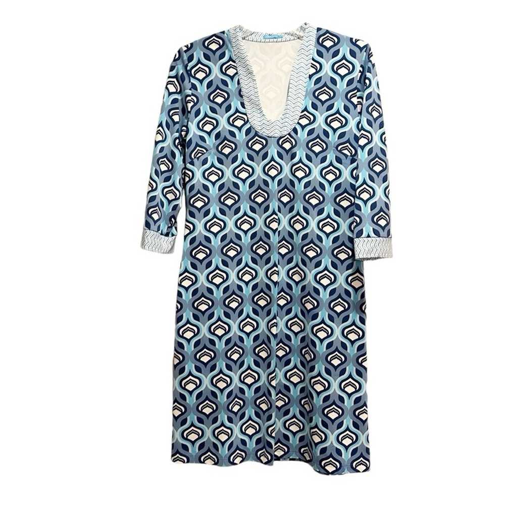 J McLaughlin Blue White Printed V Neck Dress MEDI… - image 1