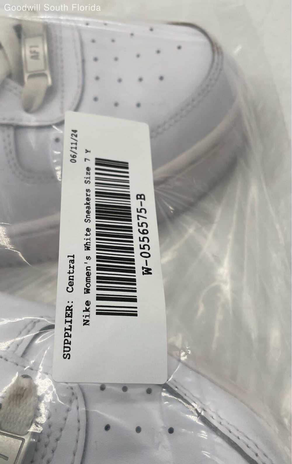 Nike Boys White Sneakers Size 7Y - image 6
