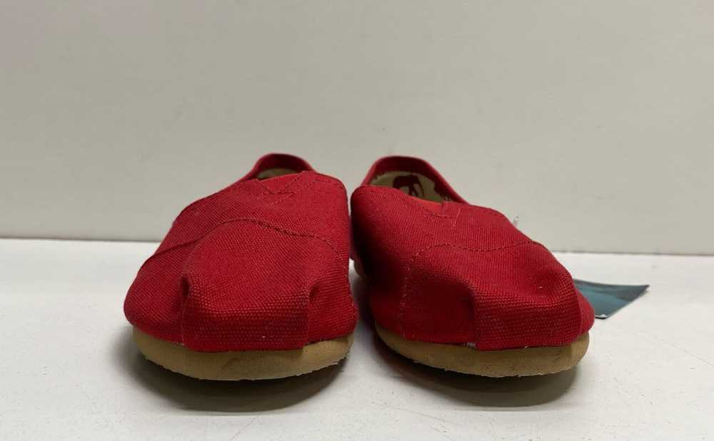 Toms Classic Canvas Slip On Shoes Red 9.5 - image 2