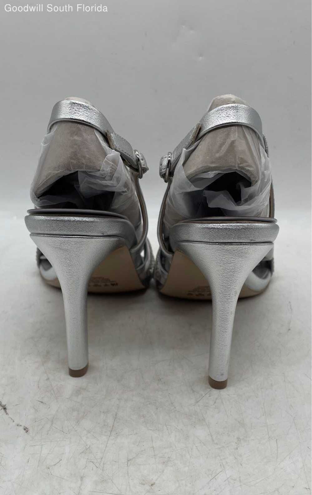Naturalizer Womens Silver Heels Size 8.5W - image 4