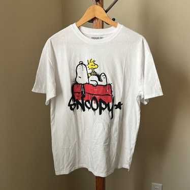 Peanuts T-Shirt Adult XS White Snoopy Double Side… - image 1