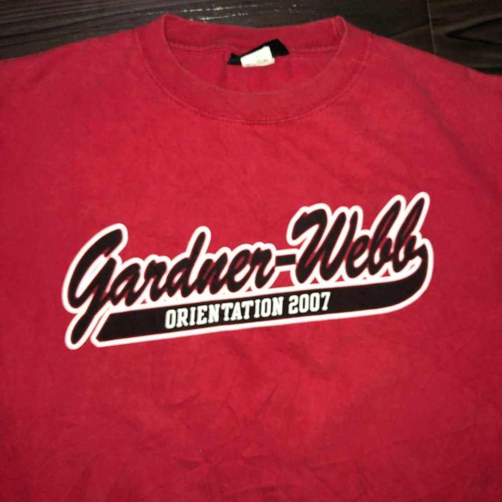 Red Vintage 2007 Gardner-Webb Bulldog Graphic Tee - image 4