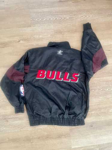 Chicago Bulls × Logo Athletic × NBA CHICAGO BULLS 