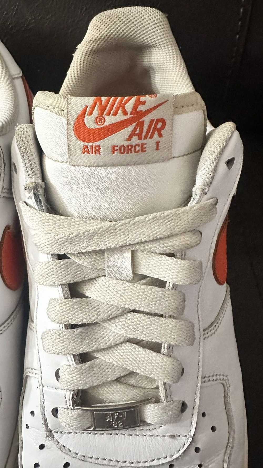 Nike 2009 Nike Air Force 1 Low ‘07 White Blaze Or… - image 4