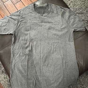 Lululemon metal vent tech tee