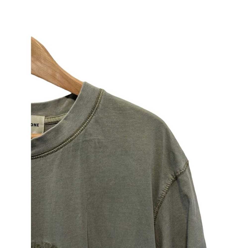 Article One Label Tonal logo tee T-Shirt green sz… - image 4