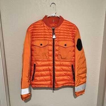 Moncler off-white - Gem