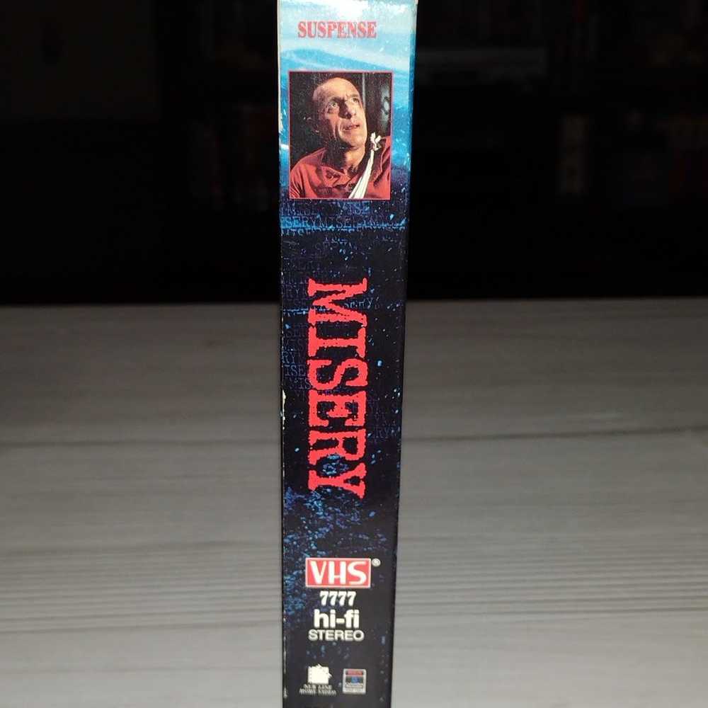 1990 Misery VHS Movie - image 4