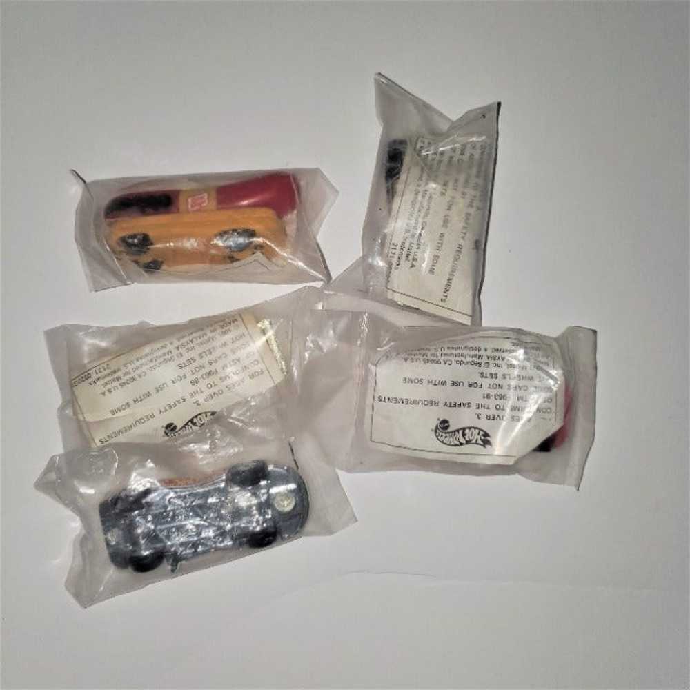 F 1990's Hot Wheels Toy Fair Sealed Baggie Lot of… - image 11
