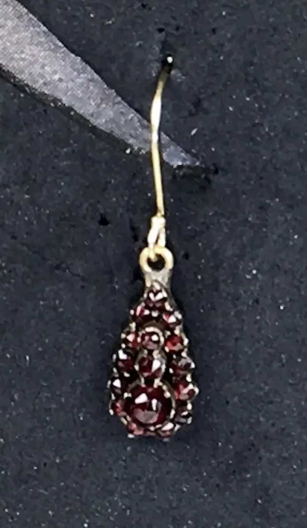 Lovely Pair Victorian Garnet 14K Gold Drop Earrin… - image 3