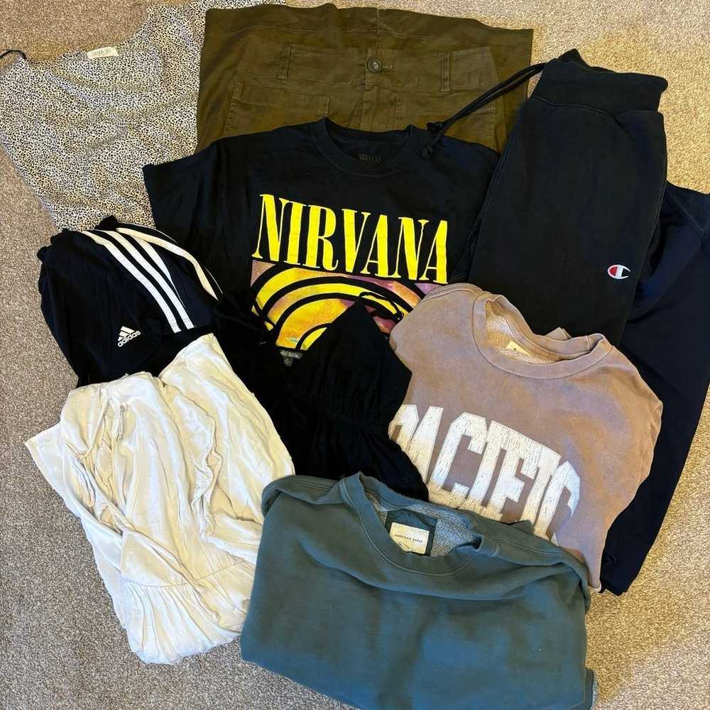 Teen Name Brand Clothing Lot Bundle Size Medium - image 1