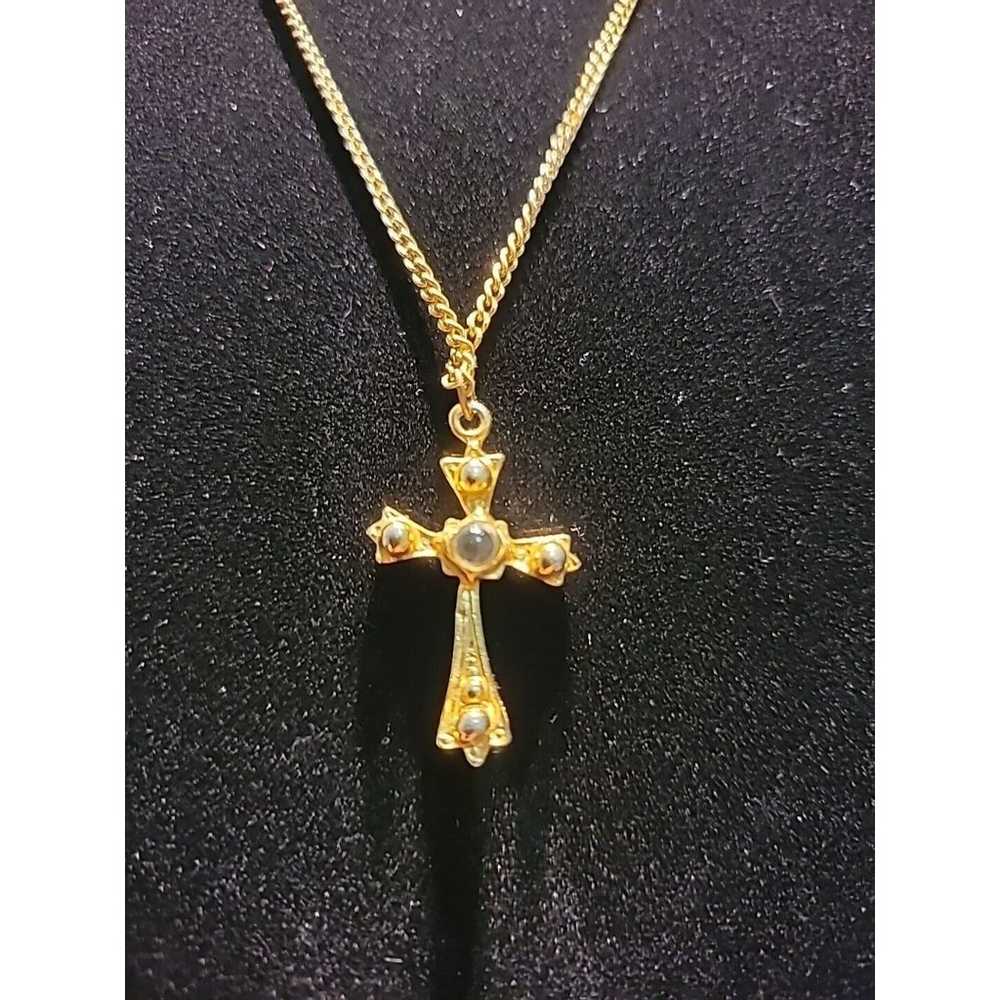Vintage Gold Tone Necklace Cross Pendant Womens M… - image 2