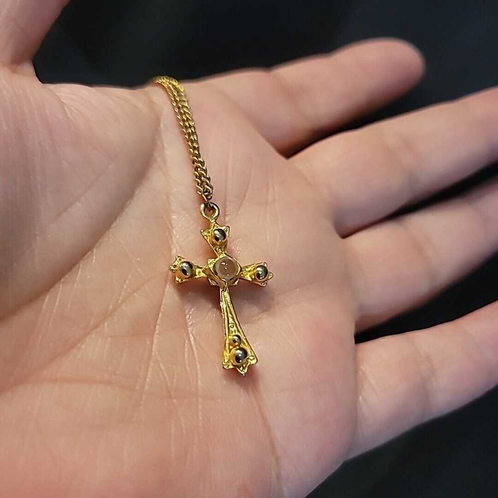 Vintage Gold Tone Necklace Cross Pendant Womens M… - image 6