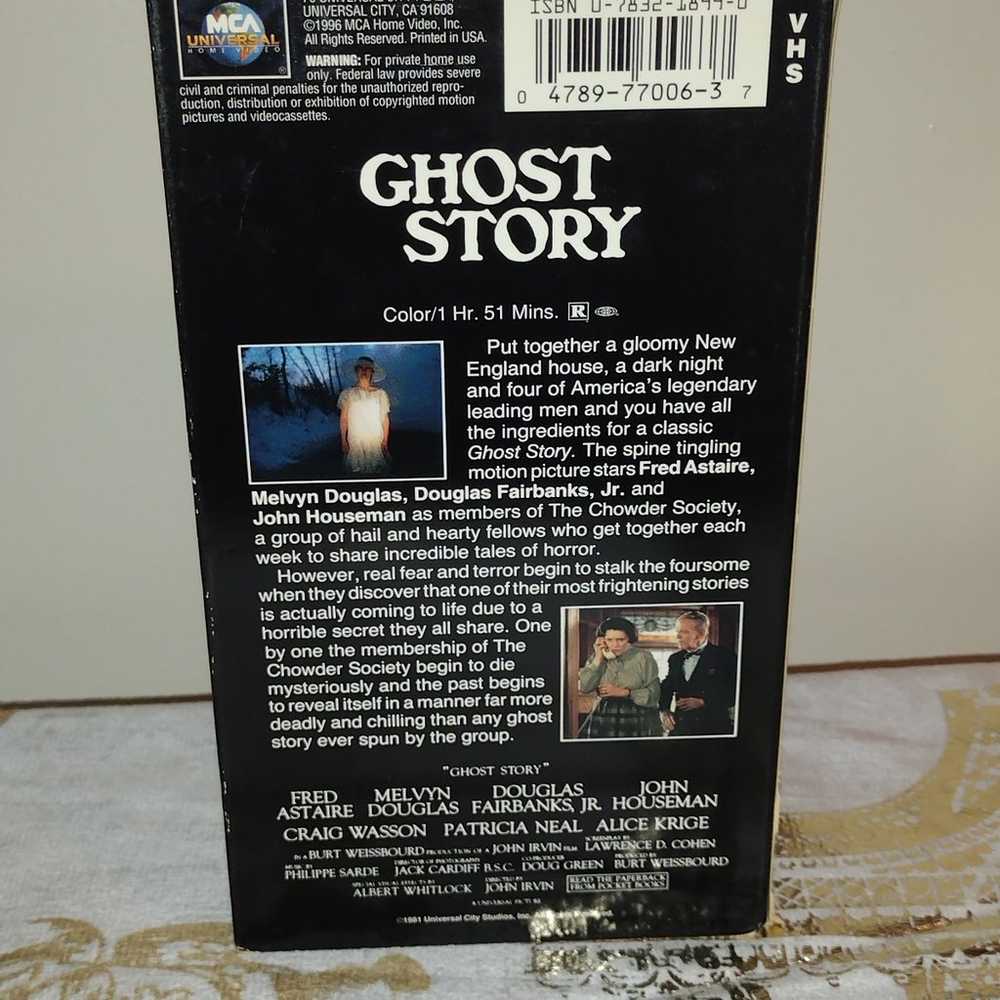 1981 Ghost Story VHS Movie - image 3