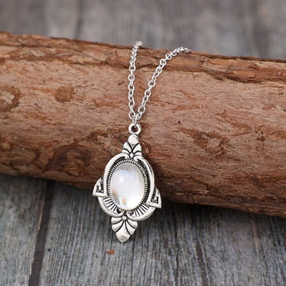 Oval opal alloy pendant necklace - image 1