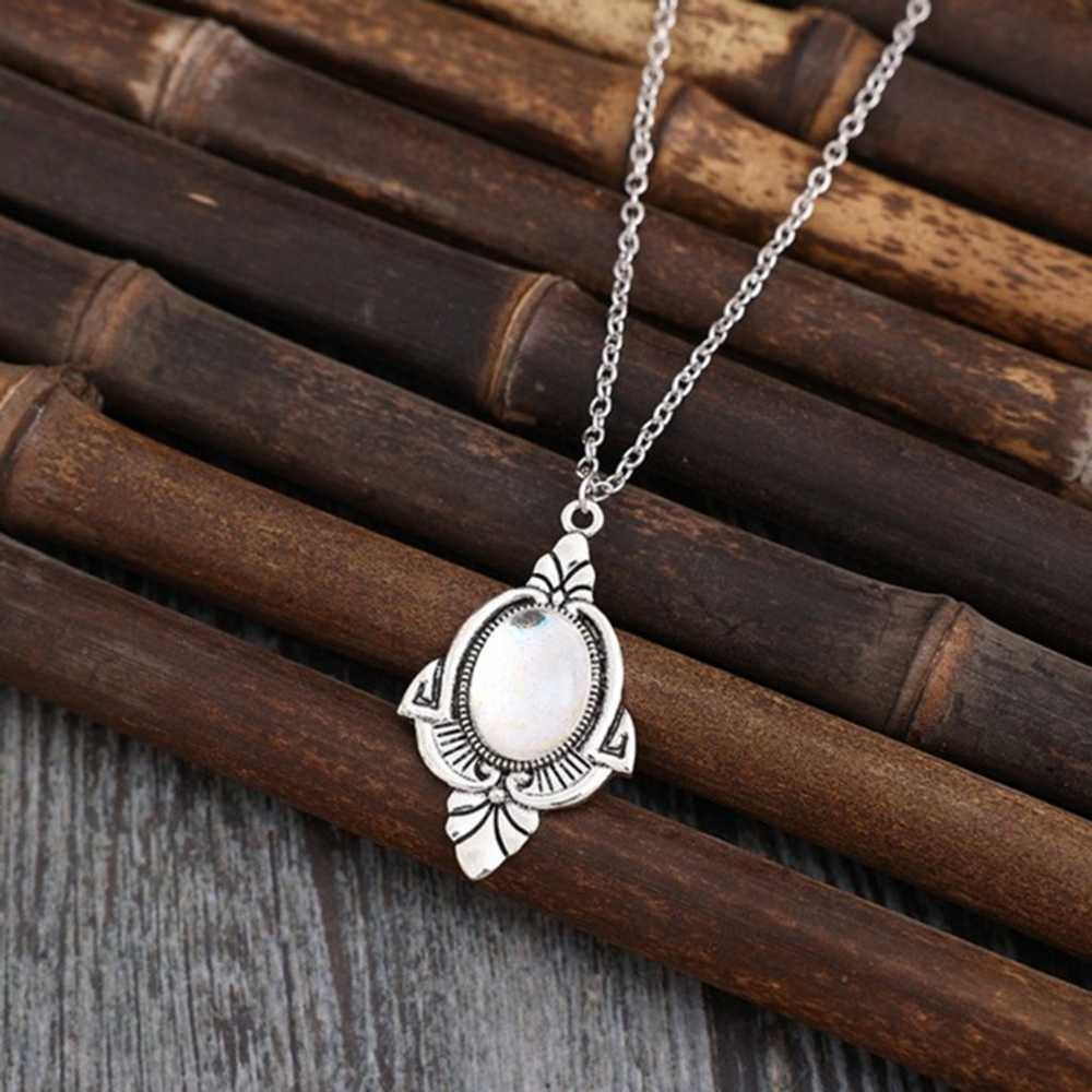 Oval opal alloy pendant necklace - image 2