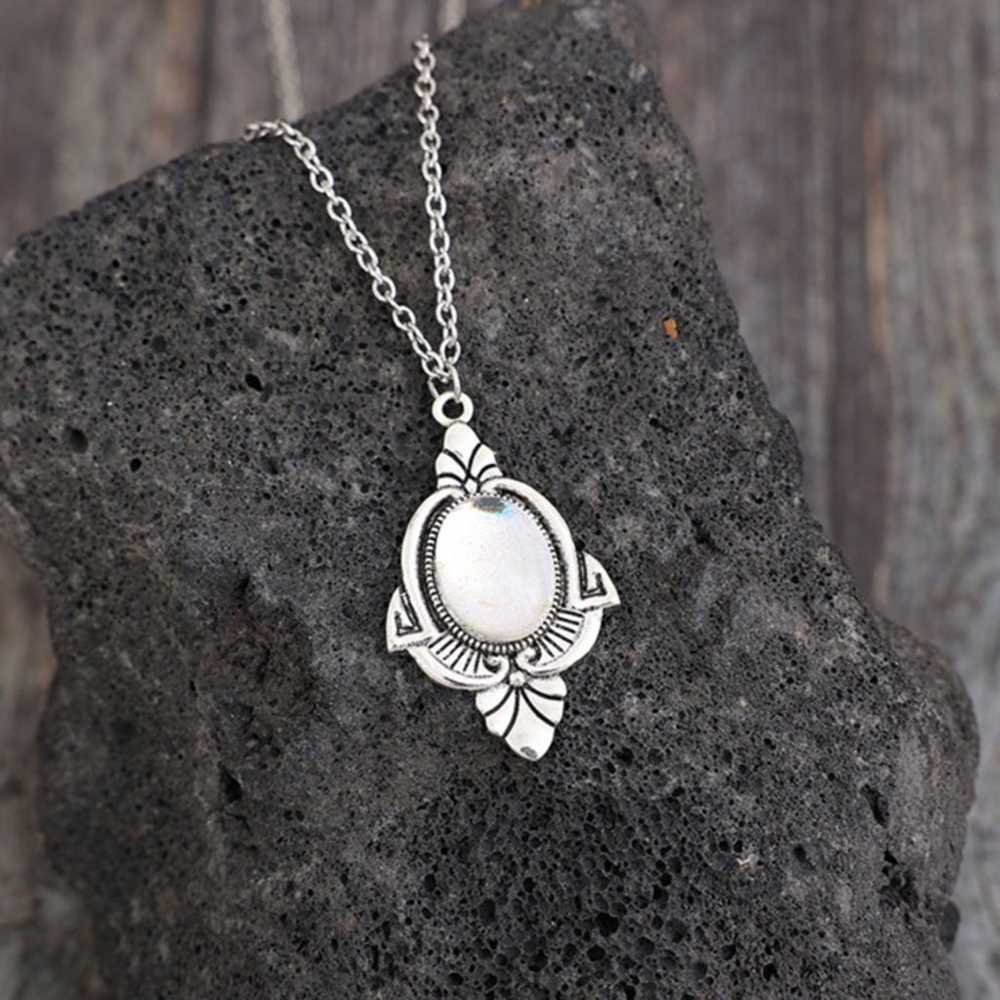 Oval opal alloy pendant necklace - image 4